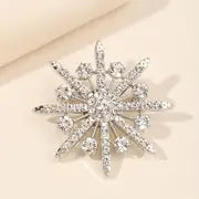 Christmas Star Brooch Pin - 18K Plated